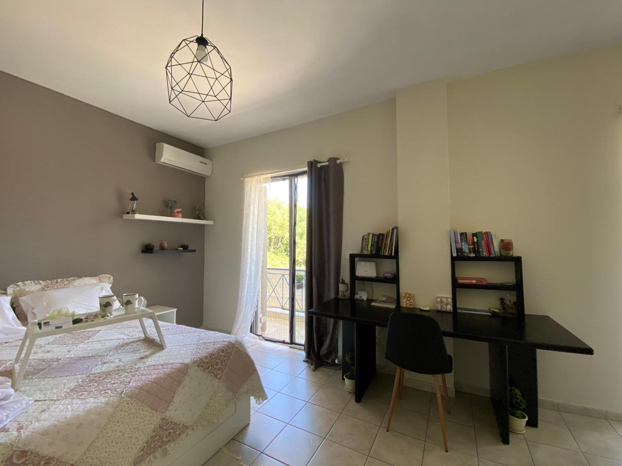 Irinis Apartment In Kalamata Exterior photo